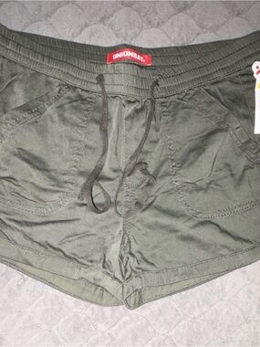 UNIONBAY Olive Green Drawstring Casual Shorts
